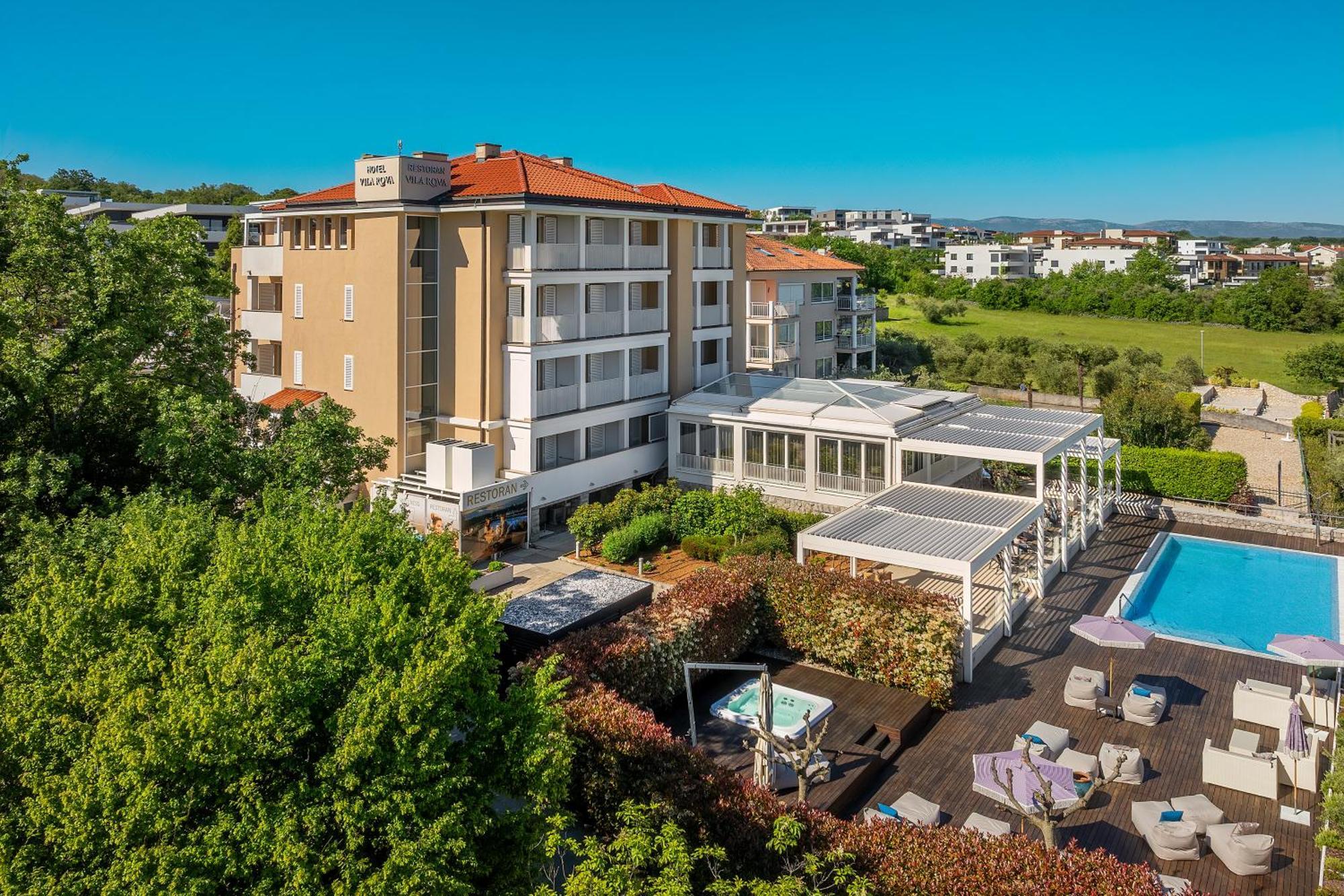 Hotel Vila Rova Malinska Esterno foto