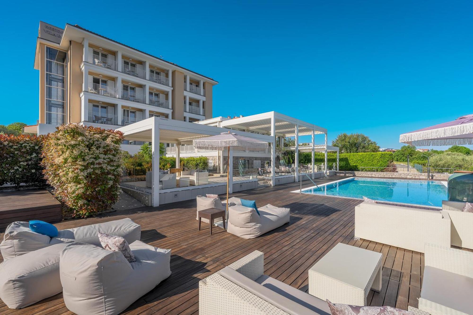 Hotel Vila Rova Malinska Esterno foto